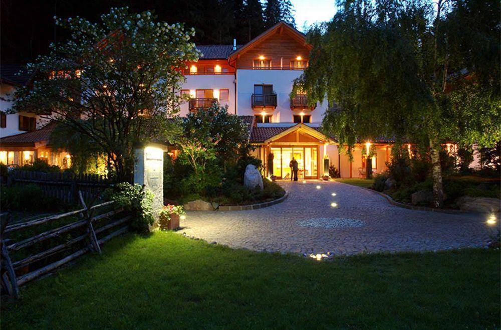 Hotel Bad Schoergau Sarentino Eksteriør bilde